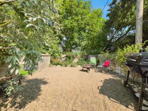 Photo 21- click for photo gallery